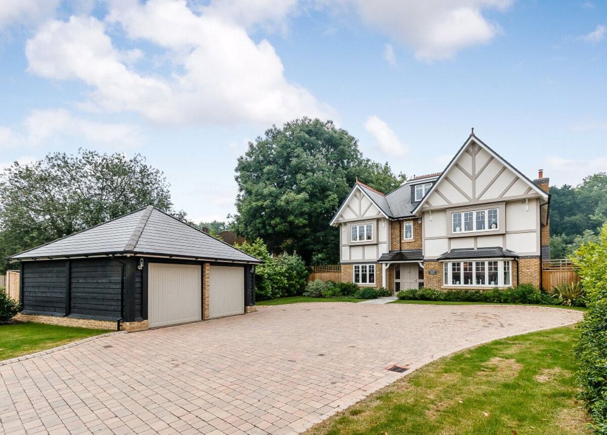 house for sale in Greatwood Place, Kiln Hill, White Waltham, Maidenhead