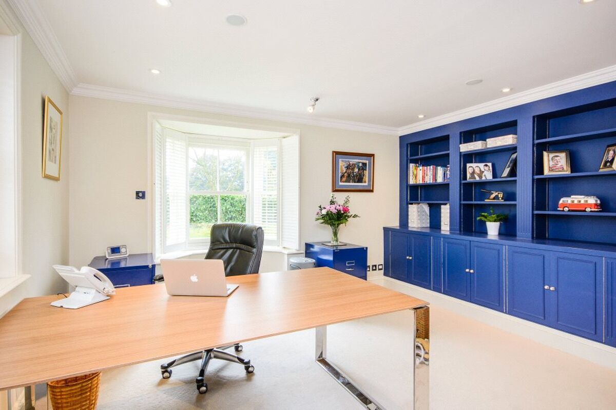 house for sale in Shirvells Hill, Goring Heath, Reading, RG8