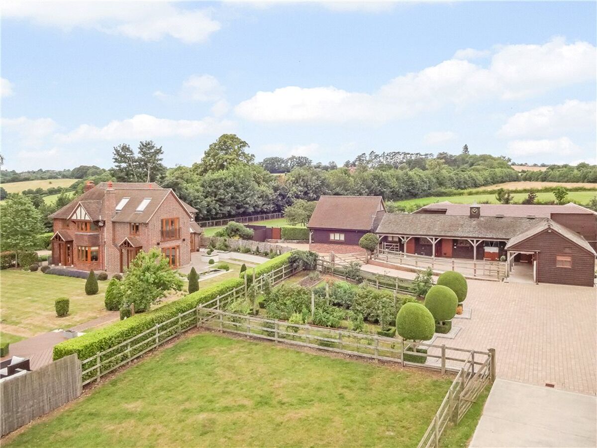 house for sale in Seymour Court Road, Marlow, Buckinghamshire, SL7