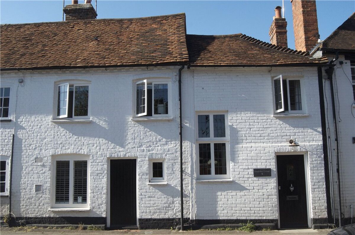 house for sale in Badgemore Lane, HenleyonThames, RG9 HOT170183