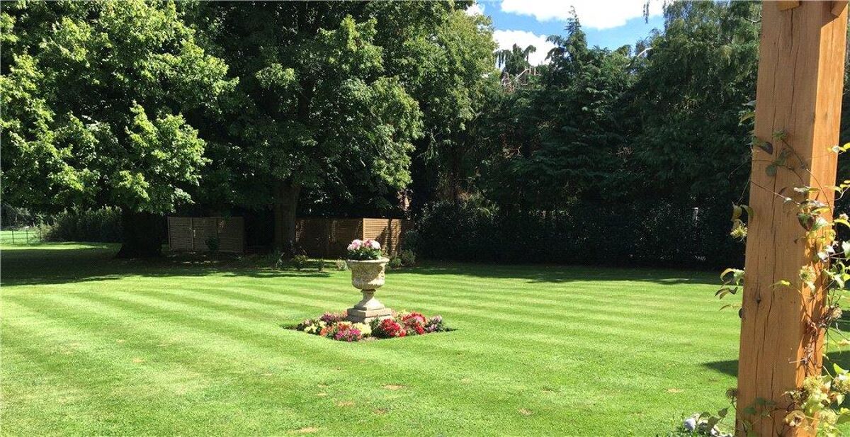 house for sale in New Road, Hurley, Berkshire, SL6 HOT170188 Knight Frank