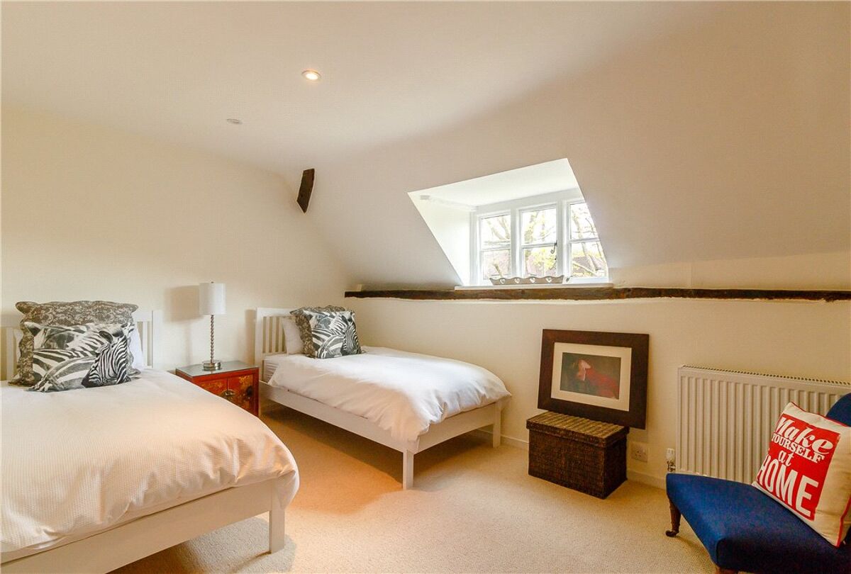 house for sale in Highmoor, HenleyonThames, RG9 HOT180029 Knight