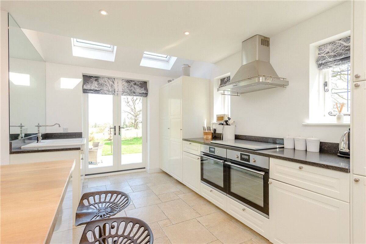 house for sale in Apple Tree Cottages, Honey Lane, Hurley, Maidenhead