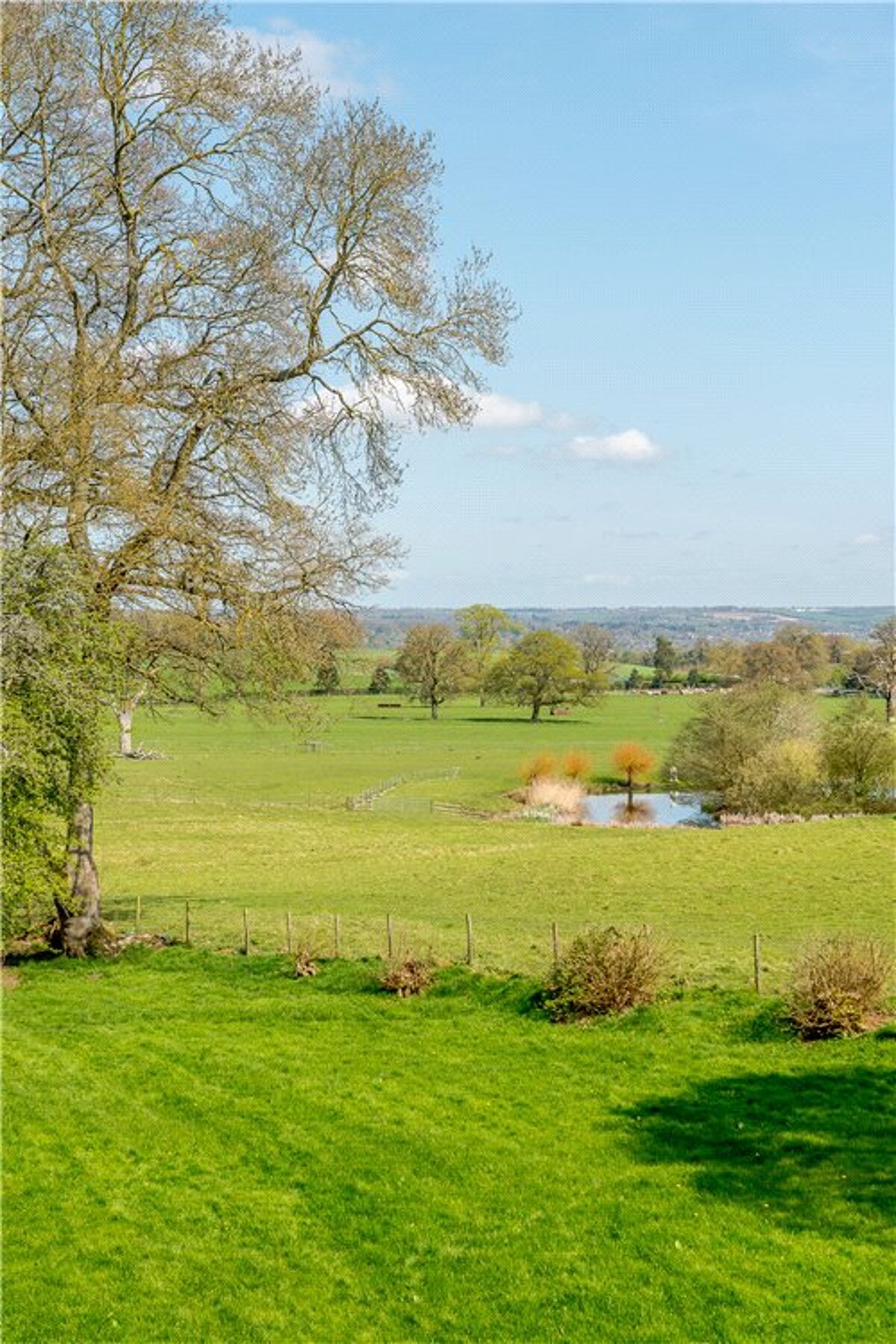 house for sale in Apple Tree Cottages, Honey Lane, Hurley, Maidenhead, SL6 HOT180061 Knight