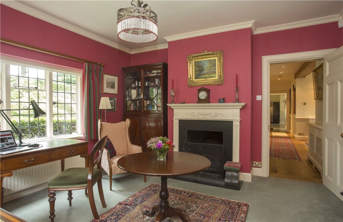 house for sale in Rotherfield Road, HenleyonThames, RG9 HOT180070