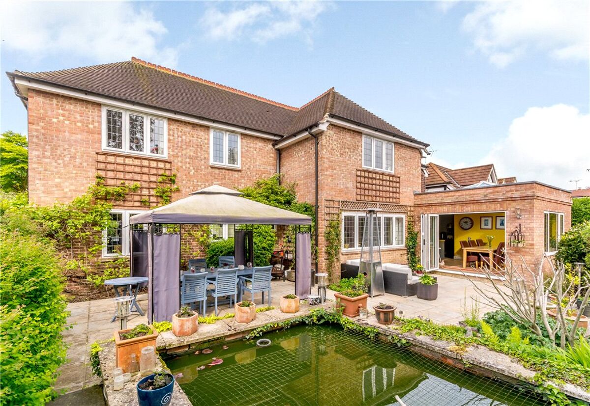 house for sale in Wargrave Road, Twyford, Reading, Berkshire, RG10