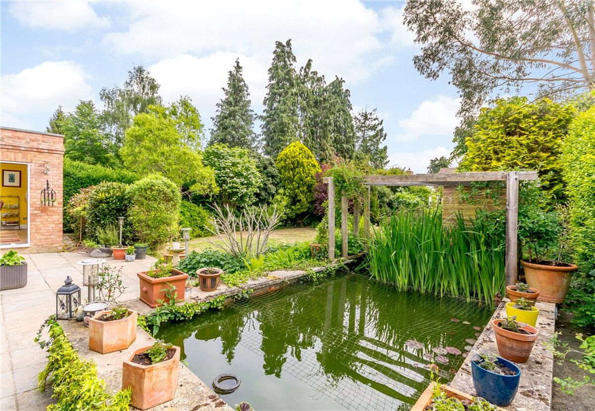 house for sale in Wargrave Road, Twyford, Reading, Berkshire, RG10