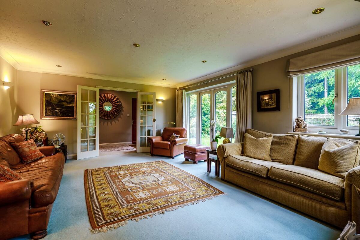 house for sale in Hill Road, Watlington, OX49 HOT180130 Knight Frank