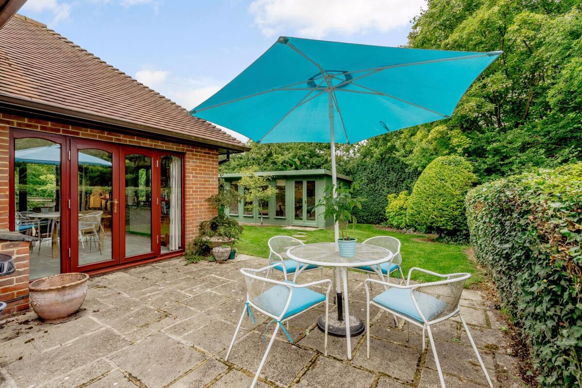 house for sale in Hill Road, Watlington, OX49 HOT180130 Knight Frank