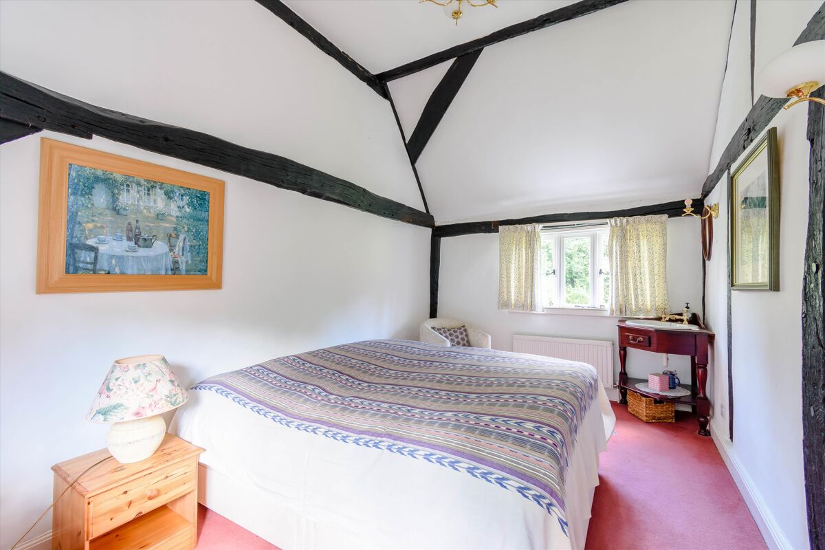 house for sale in Crazies Hill, Reading, Berkshire, RG10 HOT180131