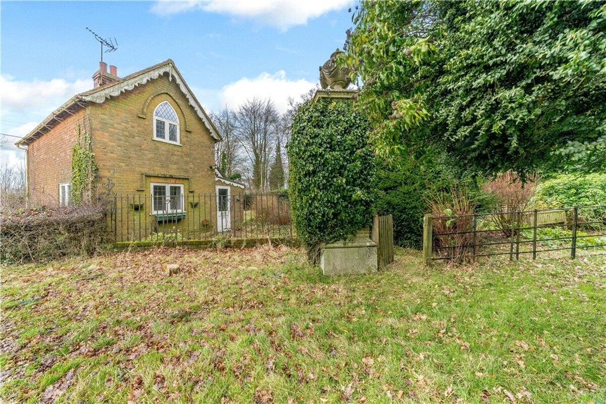 house for sale in Greenfield, Christmas Common, Watlington, Oxfordshire