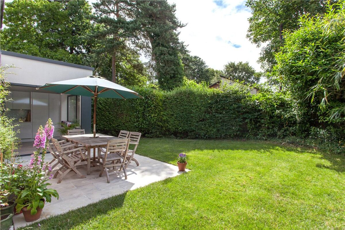 house for sale in Berkshire Road, HenleyonThames, RG9 HOT180149