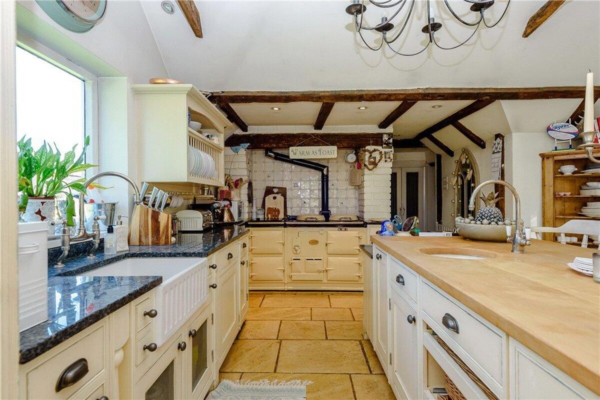 house for sale in Sill Bridge Lane, Waltham St. Lawrence, Reading