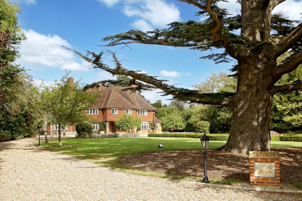 Image of Manor Drive, Shurlock Row, Reading, Berkshire, RG10