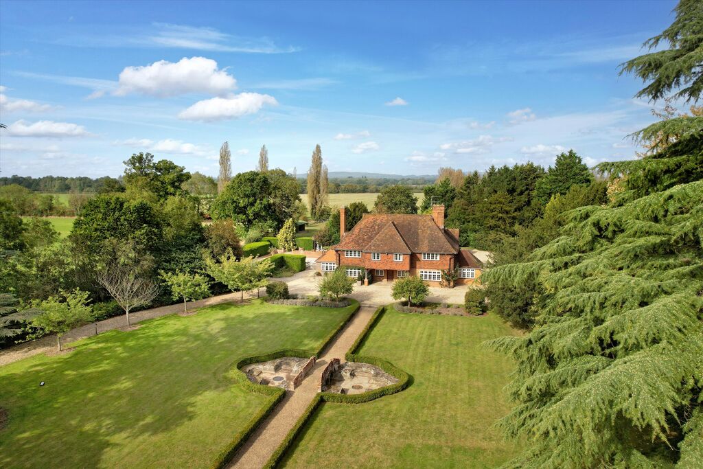 Image of Manor Drive, Shurlock Row, Reading, Berkshire, RG10