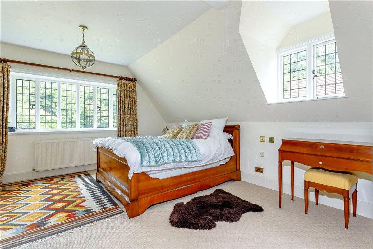 house for sale in Henley Road, Medmenham, Marlow, Buckinghamshire, SL7 HOT190113 Knight Frank