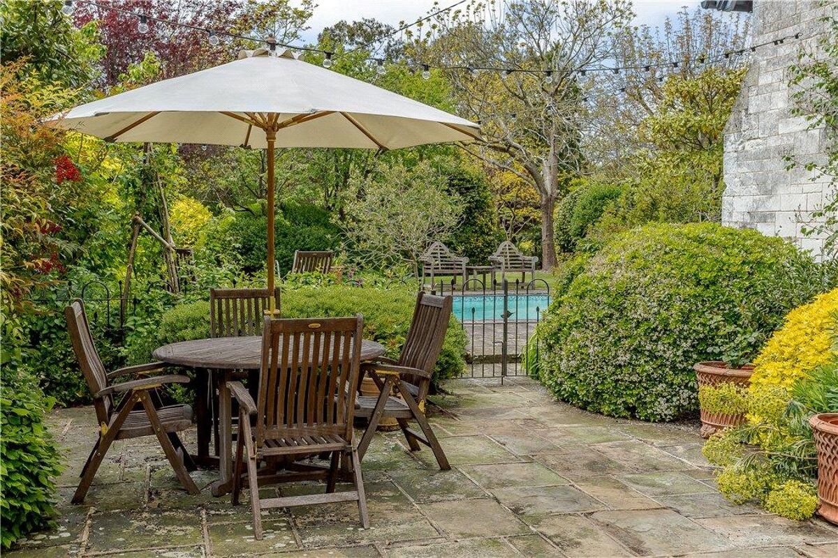 house for sale in Henley Road, Medmenham, Marlow, Buckinghamshire, SL7