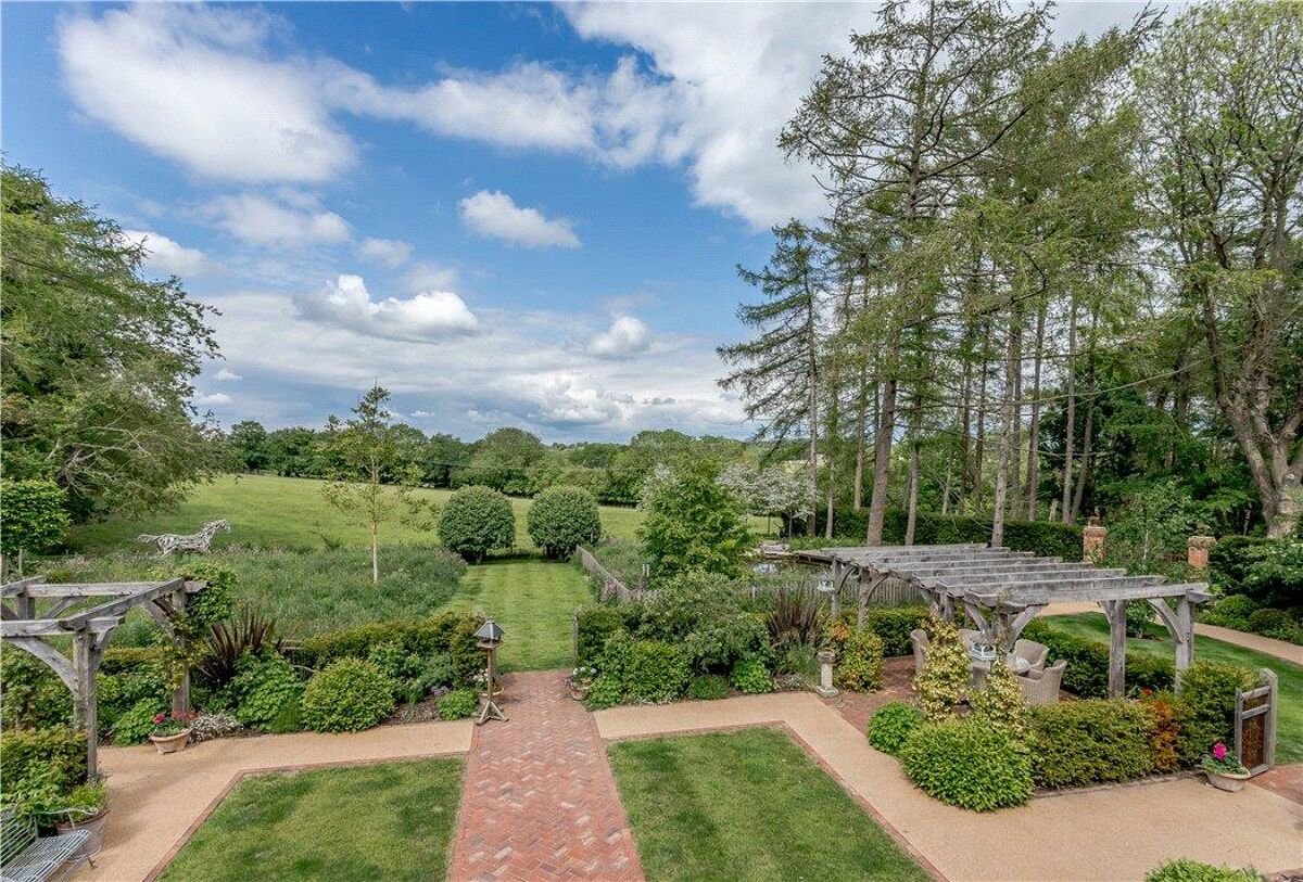 house for sale in Chairmakers Way, Frieth, HenleyonThames, Buckinghamshire, RG9 HOT190129