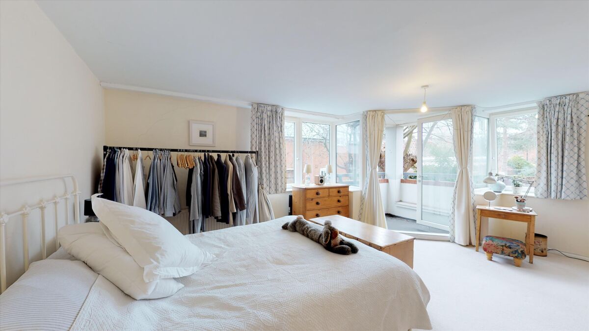 for sale in Caxton Court, St. Marks Road, HenleyonThames