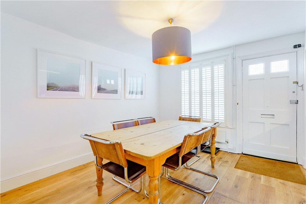 house for sale in Northfield End, HenleyonThames, Oxfordshire, RG9