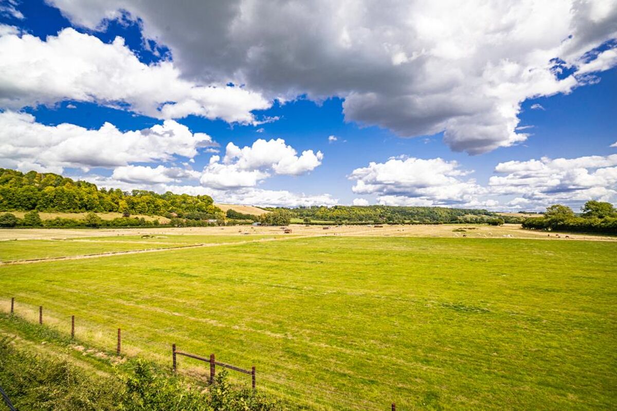 house for sale in Eastfield Lane, Whitchurch on Thames, Reading