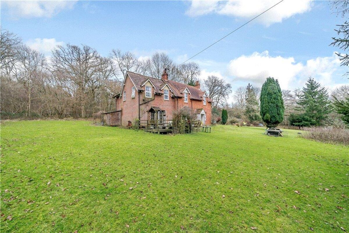 house for sale in Bix, HenleyonThames, Oxfordshire, RG9 HOT190237