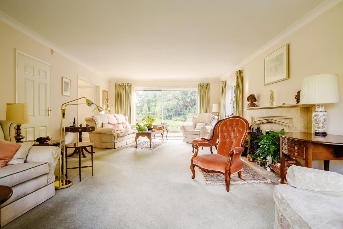 house for sale in Bolney Trevor Drive, Lower Shiplake, HenleyonThames