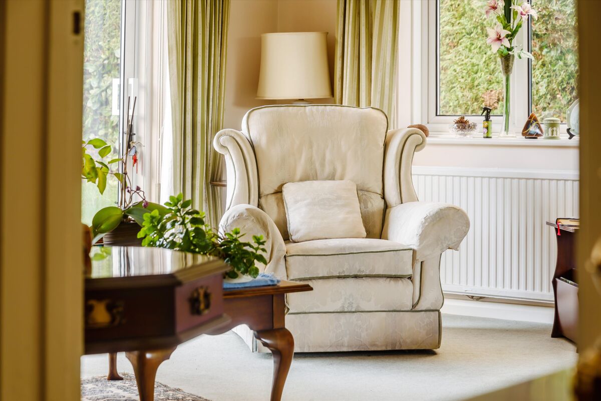 house for sale in Bolney Trevor Drive, Lower Shiplake, HenleyonThames