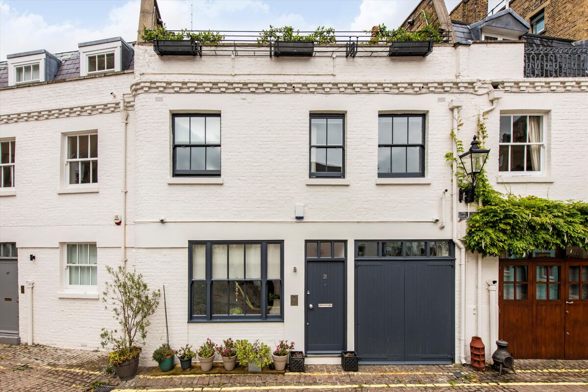 house for sale in Lancaster Mews, Bayswater, London, W2 HPE012031701