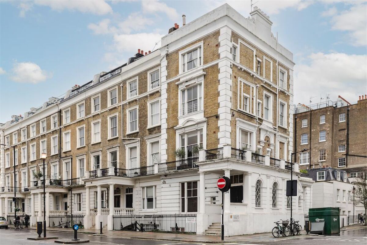 Flat for sale in Gloucester Terrace, London, W2 - HPE012089272 | Knight ...