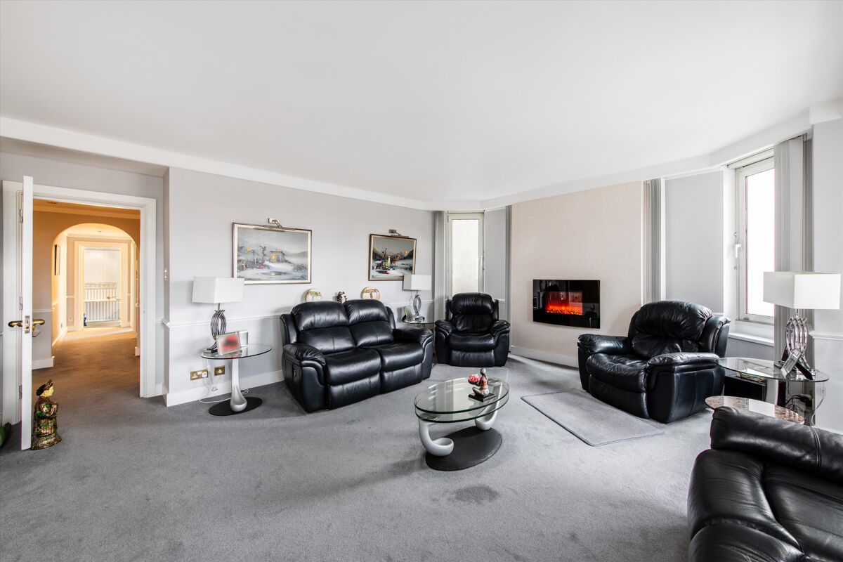 flat for sale in Porchester Gate, Bayswater Road, London, W2