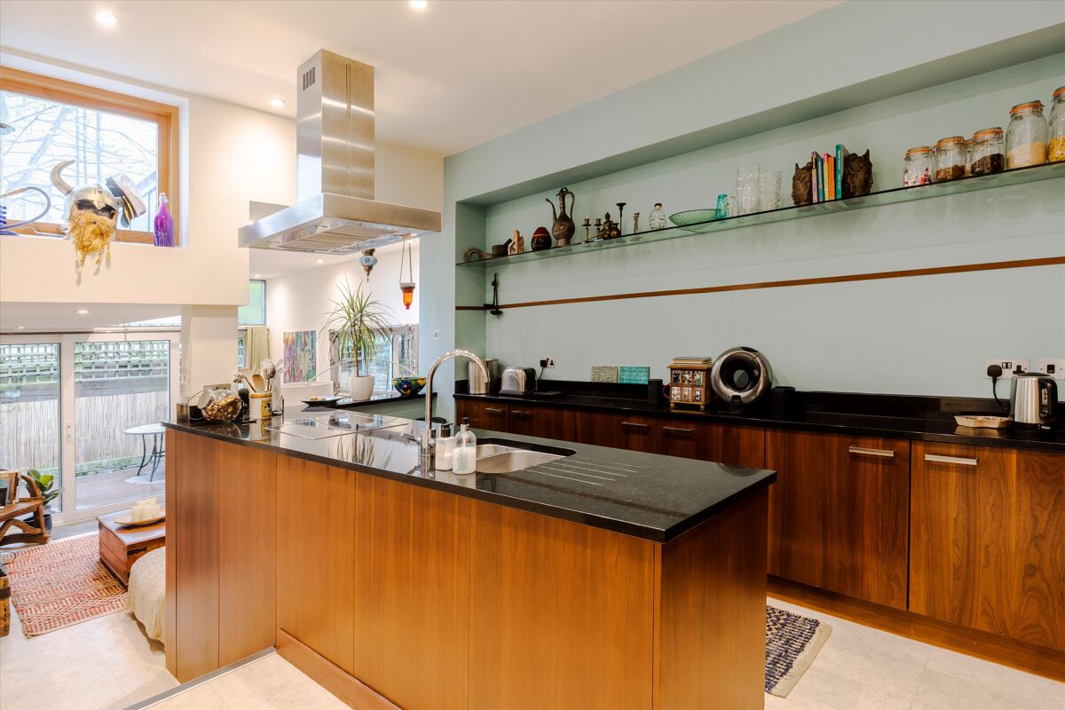 house for sale in Craven Hill Mews, London, W2. HPE012129103 Knight