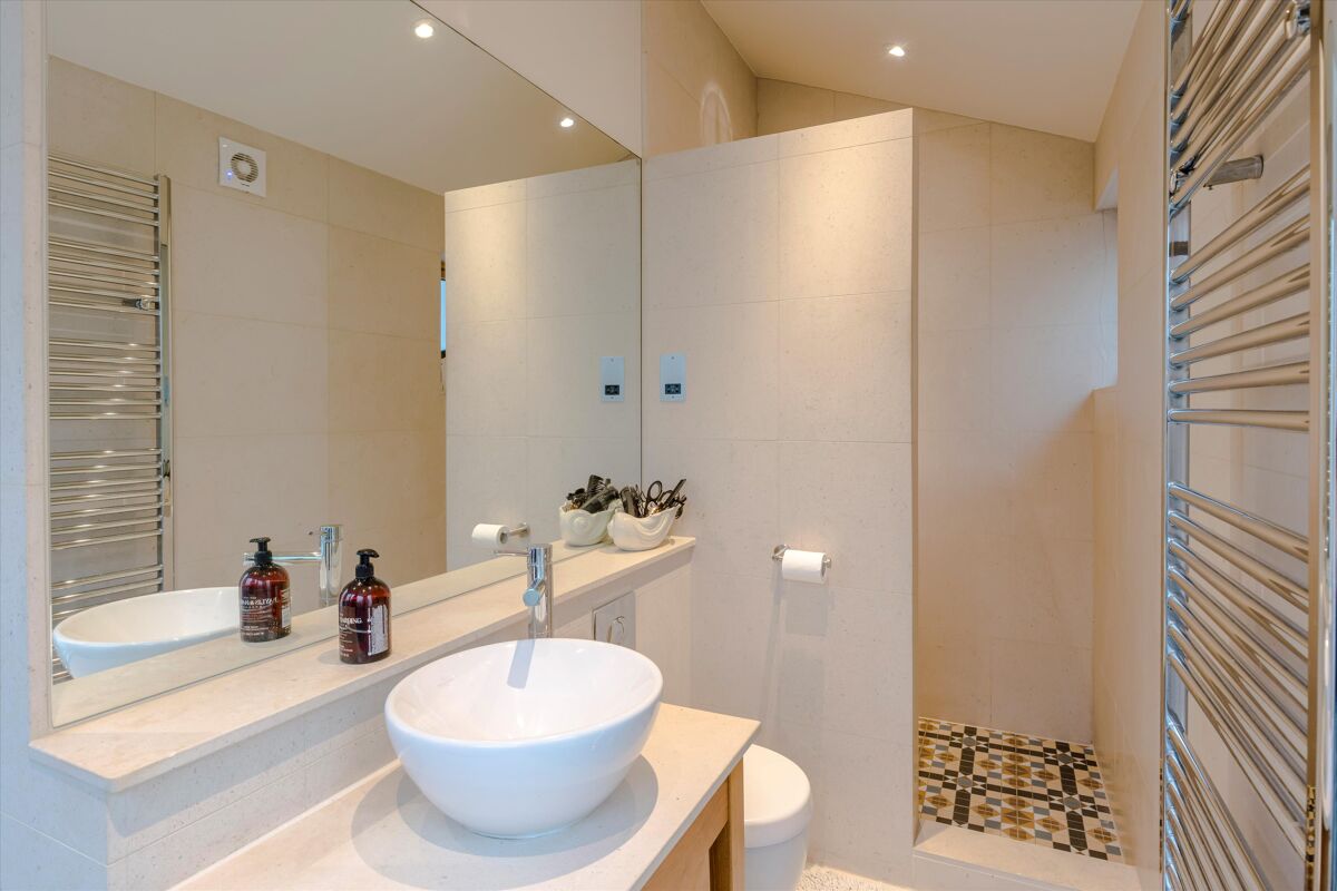 house for sale in Craven Hill Mews, London, W2. HPE012129103 Knight