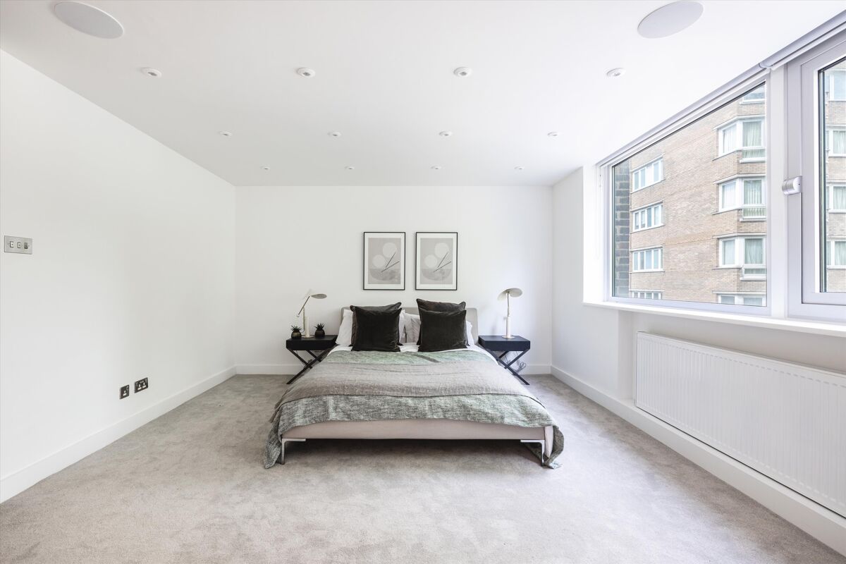 house for sale in Oxford Square, Hyde Park Estate, London, W2