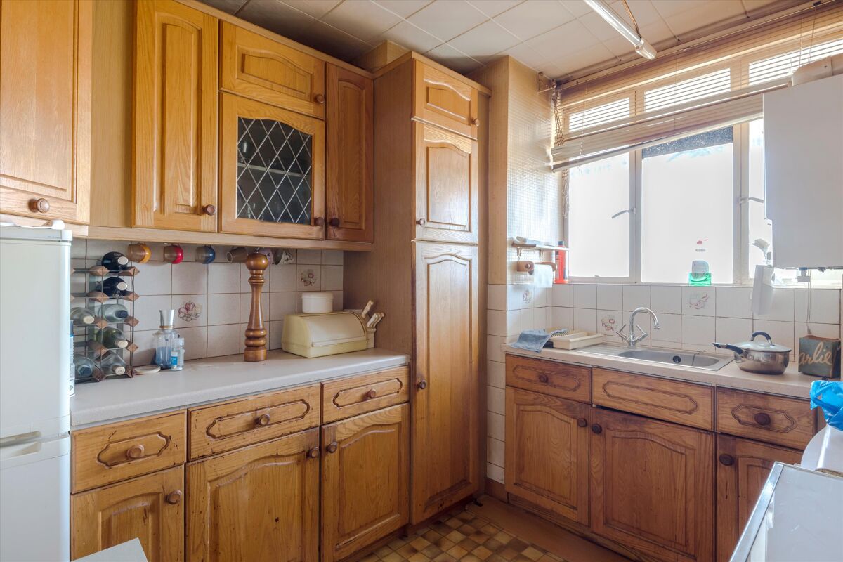 flat for sale in Hallfield Estate, London, W2. HPE012189999 Knight