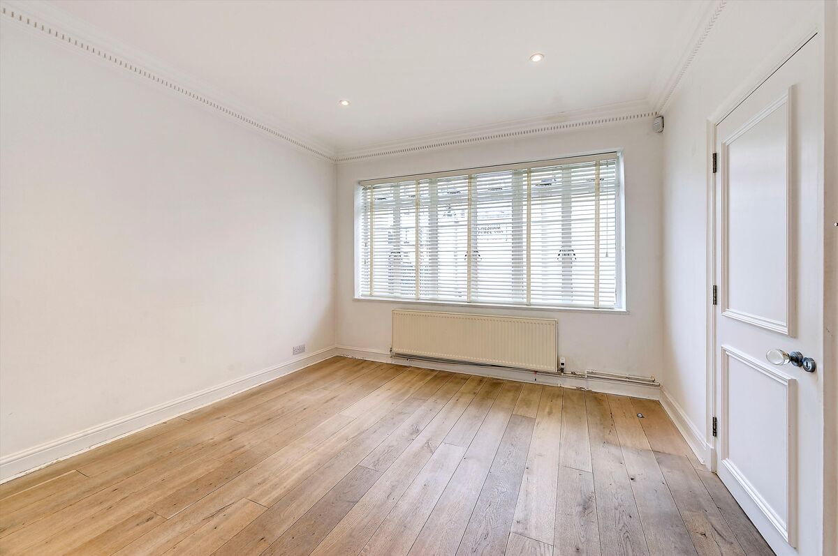 house for sale in Chesham Close, London, SW1X HPE012193495 Knight Frank