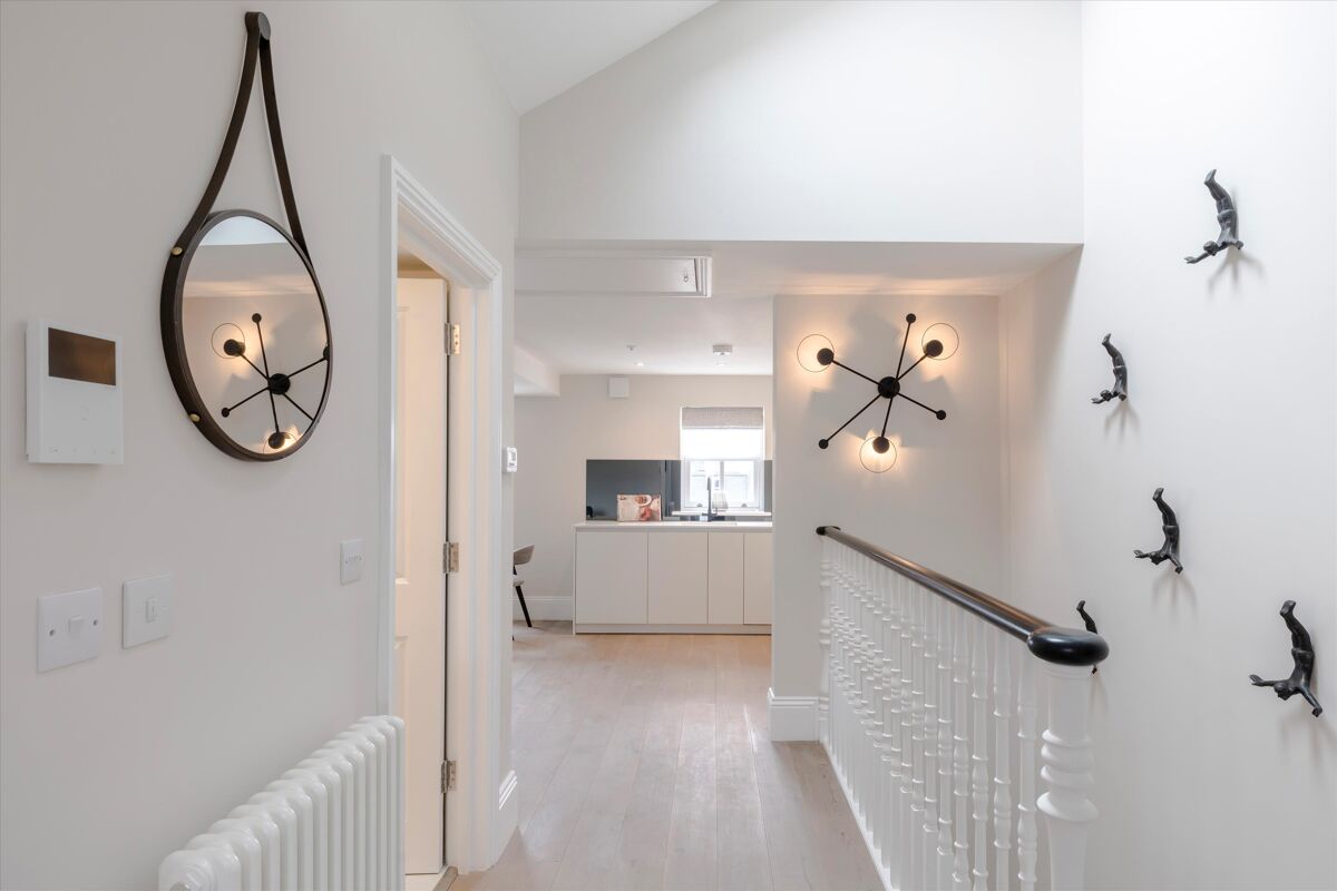 flat for sale in Queens Gardens, London, W2 HPE012197617 Knight Frank