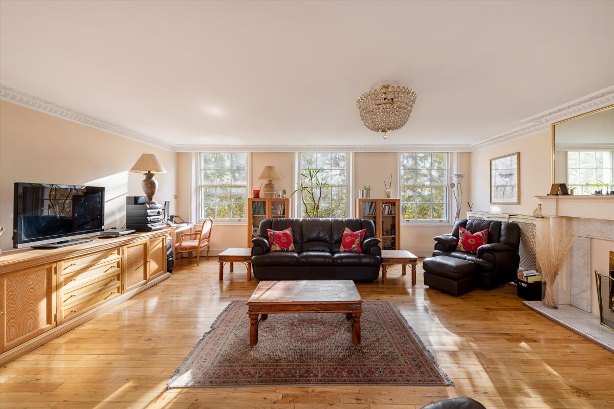 flat for sale in Hyde Park Square, London, W2. HPE012217258 Knight