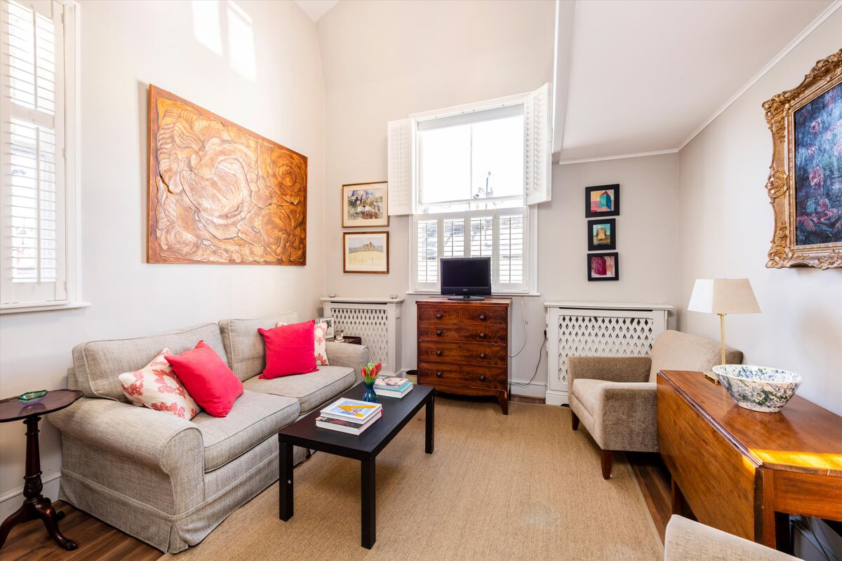 flat for sale in Westbourne Terrace, London, W2. HPE012232474