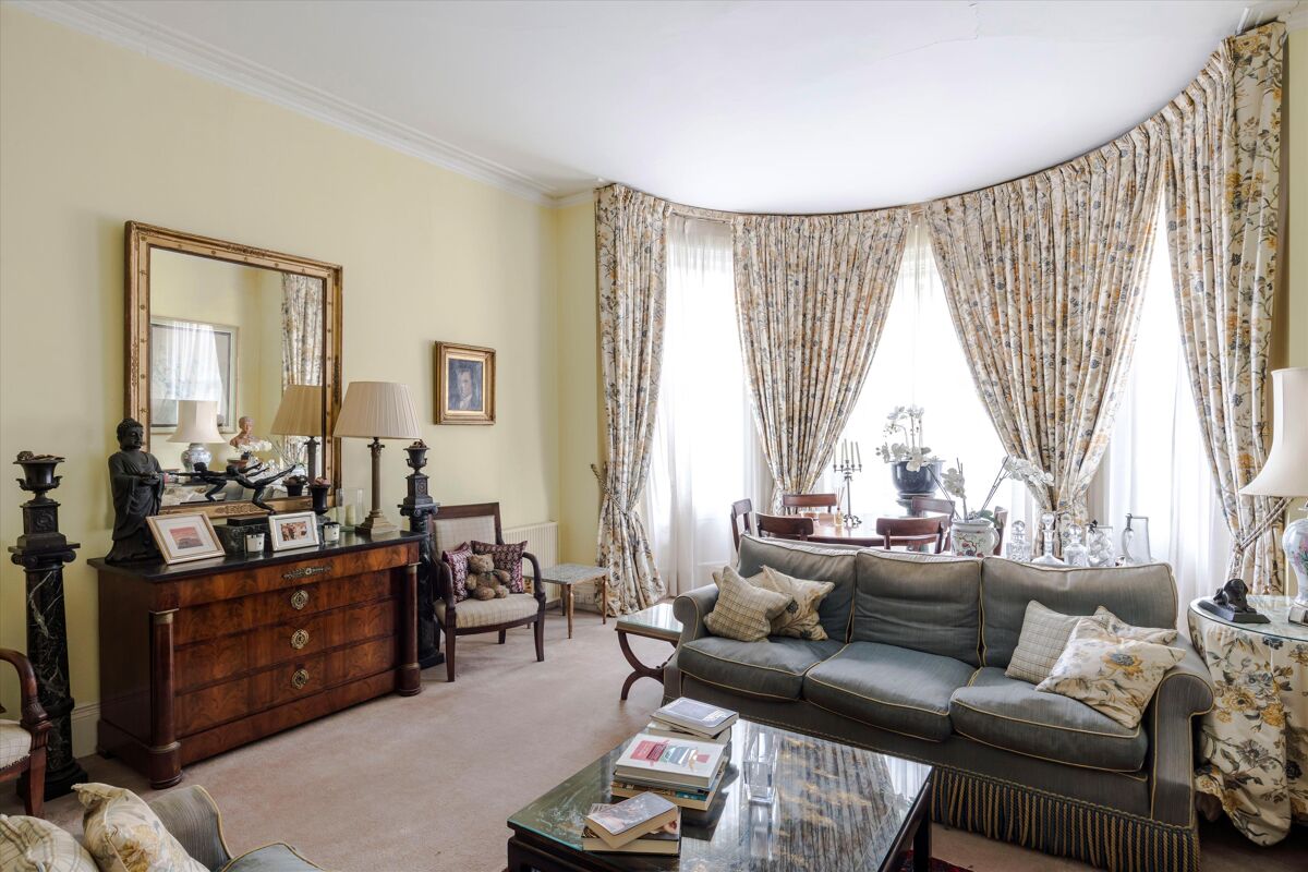 flat for sale in Craven Hill, Bayswater, London, W2. HPE012280773