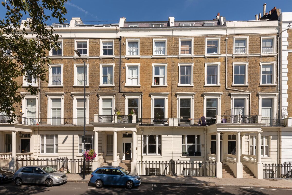 flat for sale in Gloucester Terrace, London, W2 - HPE012344306 | Knight ...