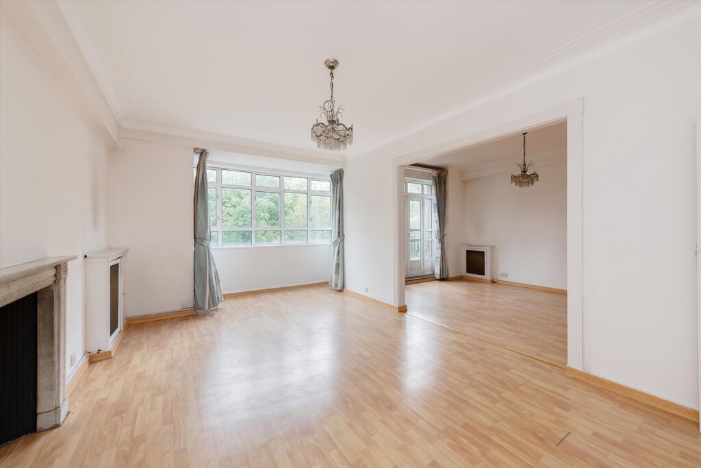 Image of Lancaster Court, 100 Lancaster Gate, Hyde Park, London, W2