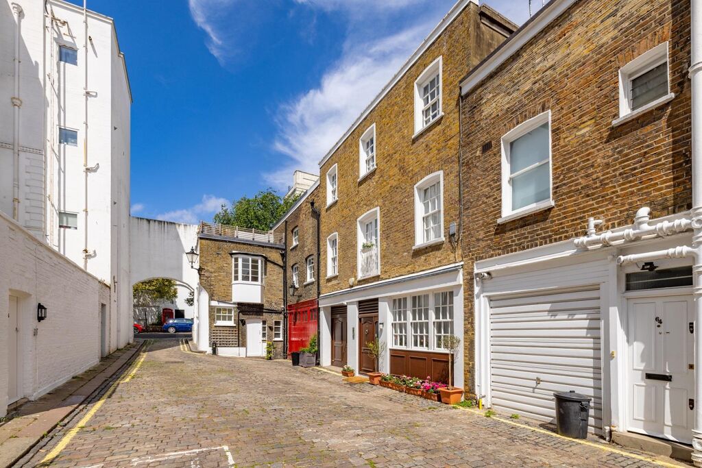 Image of Gloucester Mews, London, W2