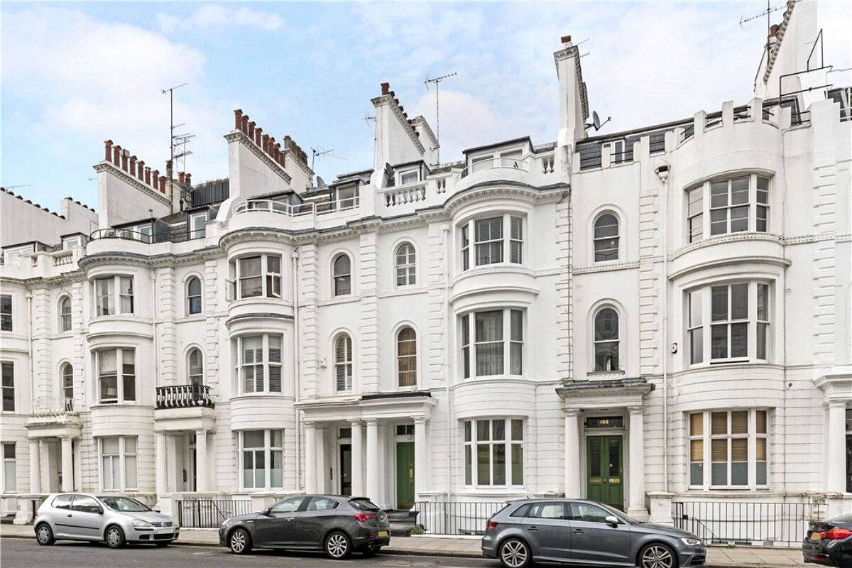 flat for sale in Gloucester Terrace, Bayswater, London, W2 HPE150094