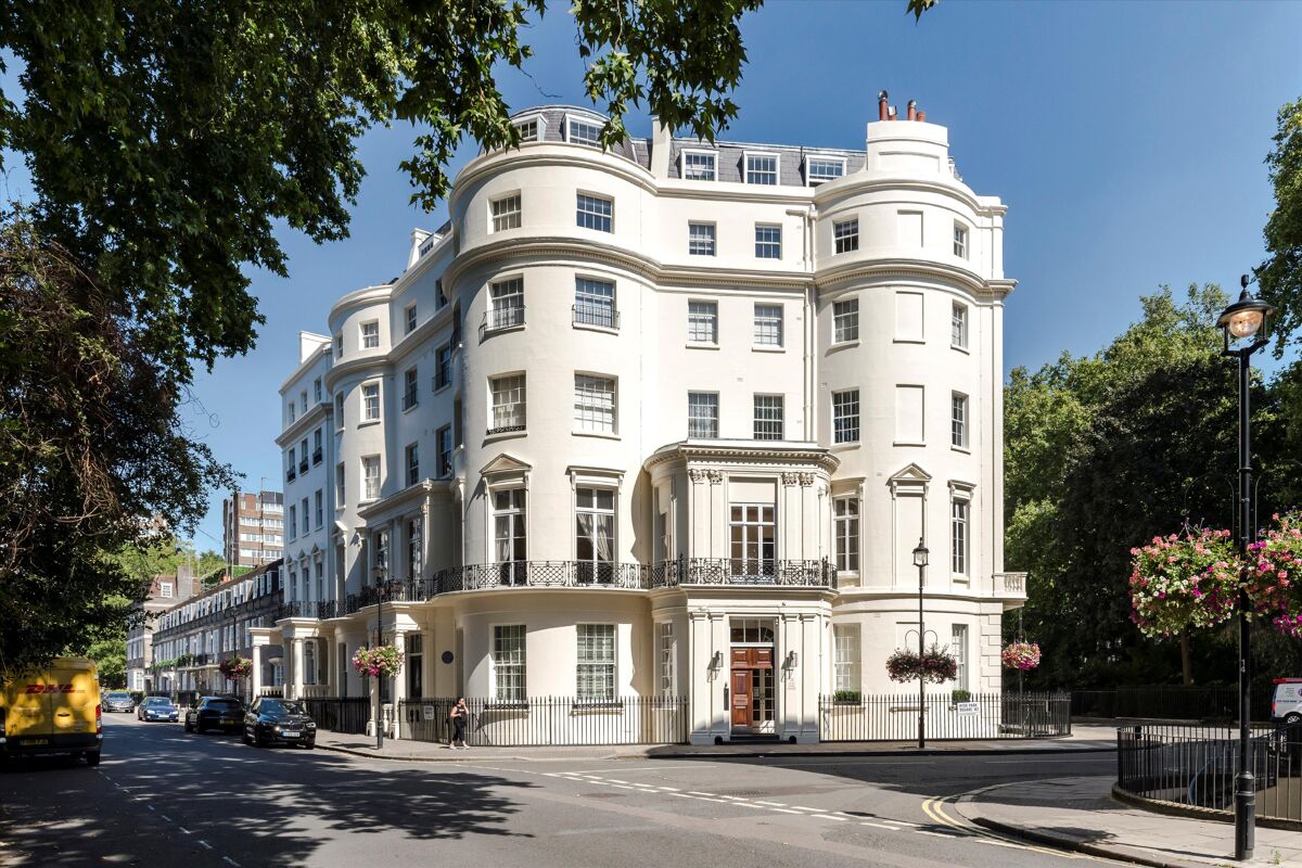 flat for sale in Hyde Park Square, London, W2 HPE150139 Knight Frank