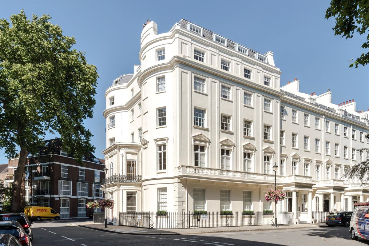 flat for sale in Hyde Park Square, London, W2 - HPE150139 | Knight Frank