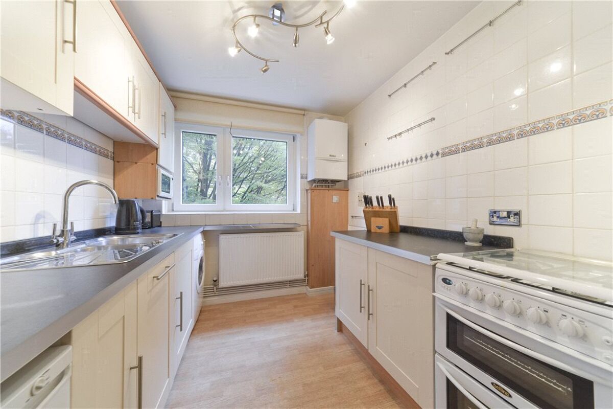 flat for sale in Devonport, 23 Southwick Street, Hyde Park, London, W2