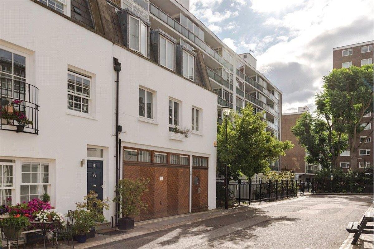 house for sale in Brook Mews North, London, W2 HPE170006 Knight Frank