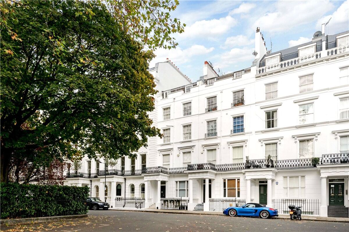 flat for sale in Craven Hill Gardens, London, W2 - HPE170169 | Knight Frank