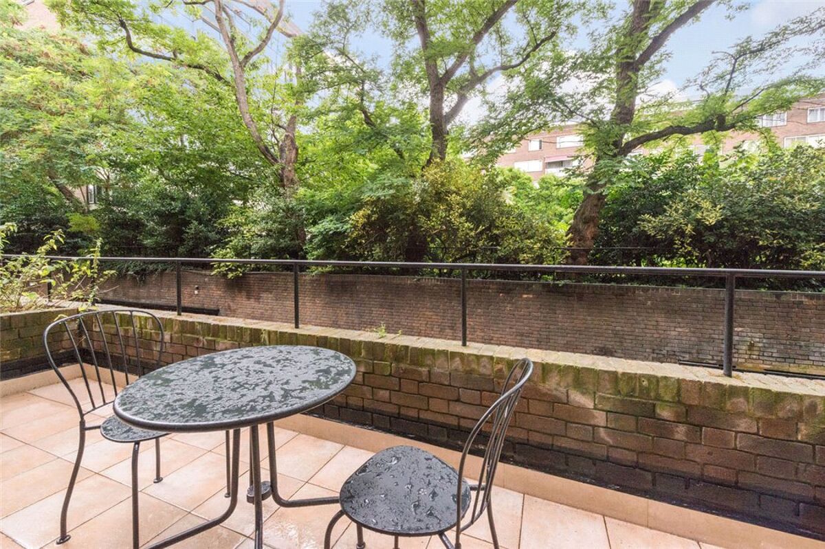 house for sale in Cambridge Square, London, W2 HPE180099 Knight Frank